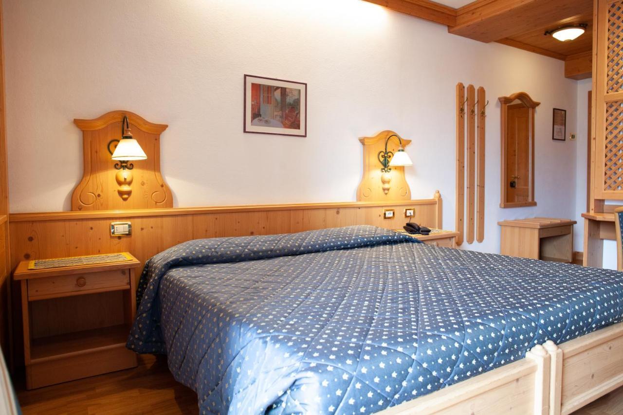 Hotel Posta Forni di Sopra Luaran gambar