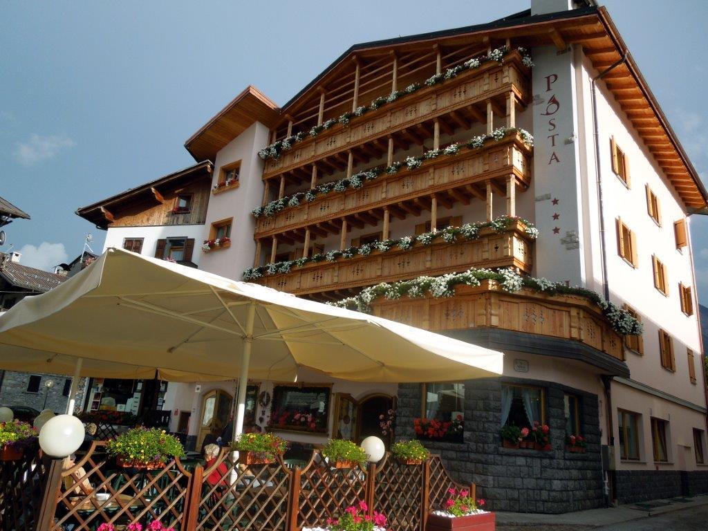 Hotel Posta Forni di Sopra Luaran gambar